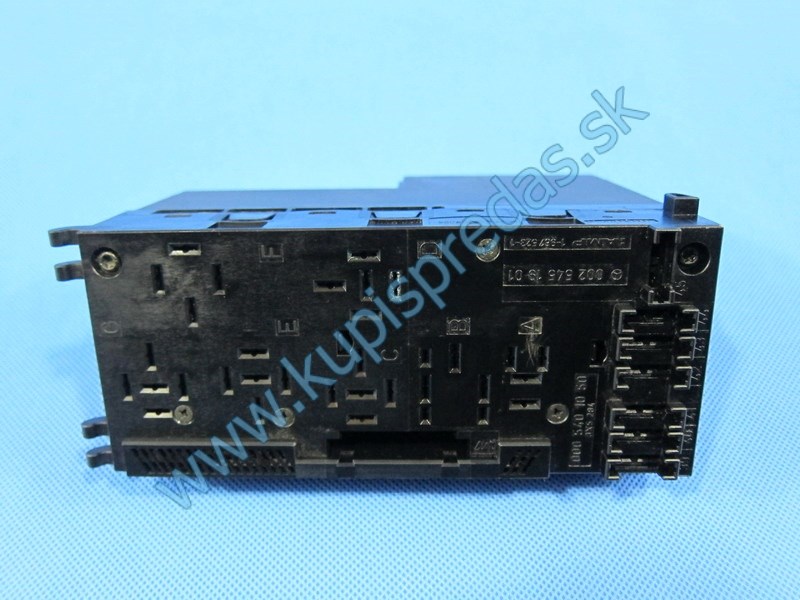 Skrinka poistiek MERCEDES CLK W208 2.0 KOMPRESSOR